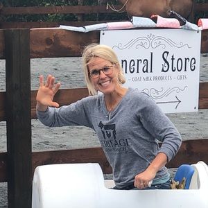 Meet your Posher, Kelli